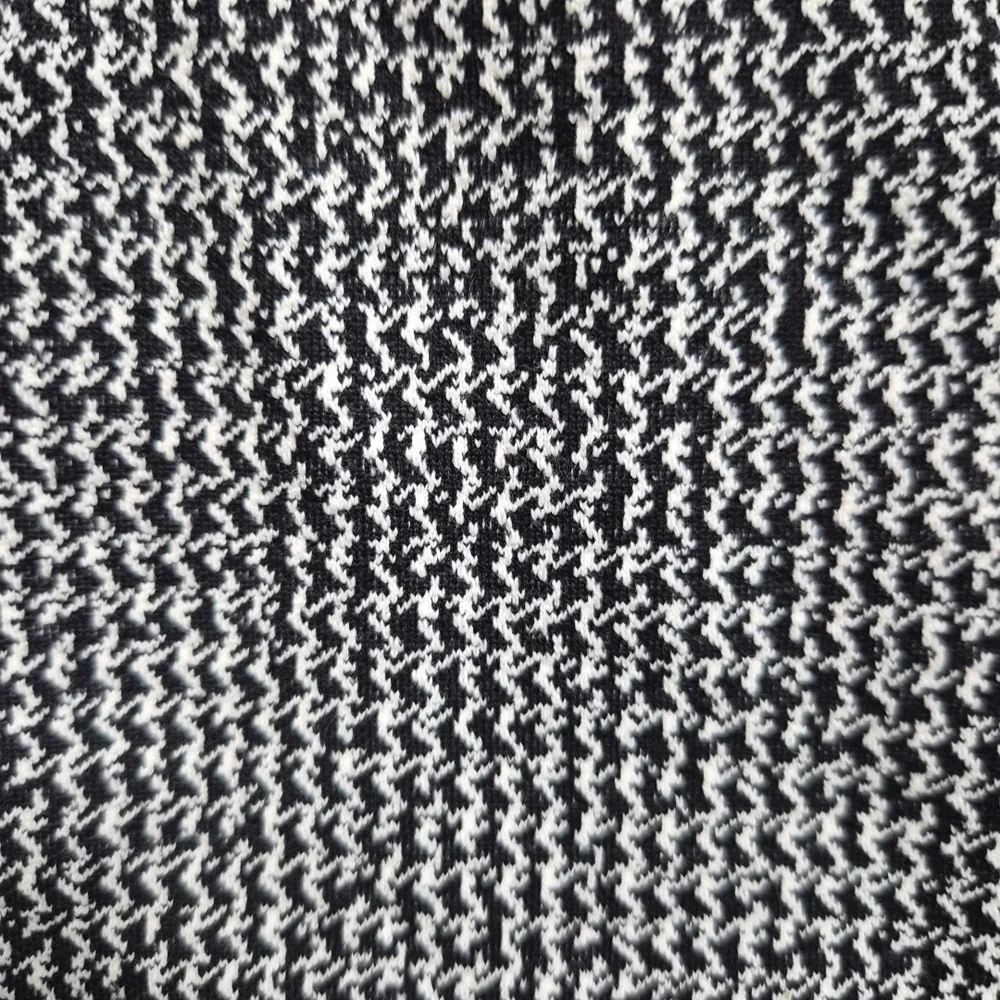 Womens Lululemon Leggings Size 6 Graphic Mini Houndstooth Print Black White High